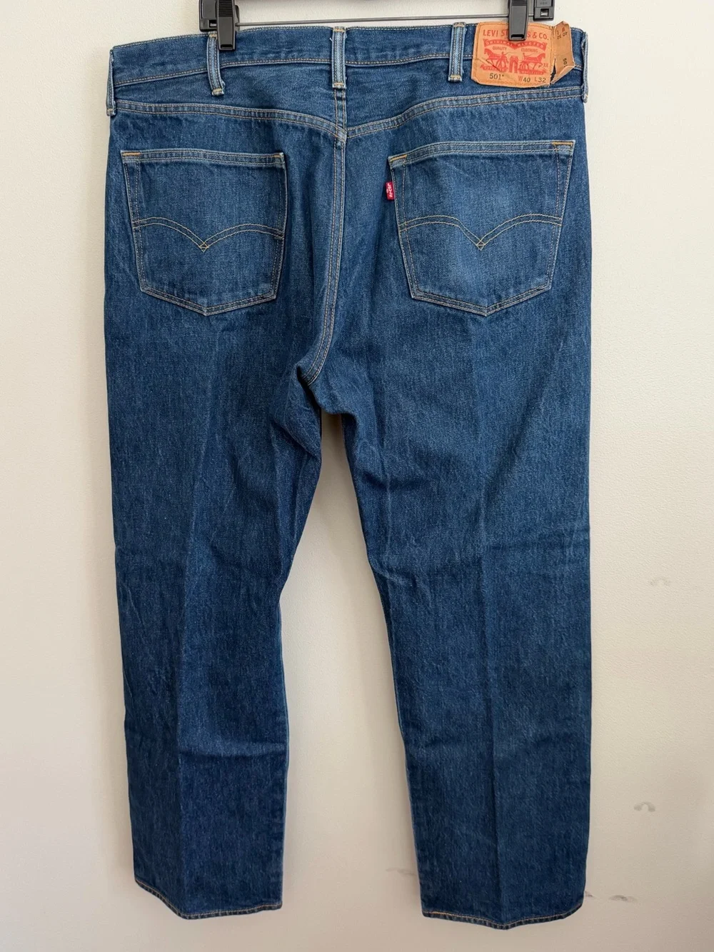 Levi’s 501 Men's 40x32 Blue Denim Jeans Button fly straight leg Flawed